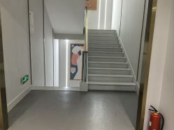 -脸博士医疗美容·眼鼻整形·抗衰中心
