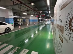 -徐汇日月光地下停车场