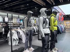 -凯乐石KAILAS(万国奥特莱斯店)