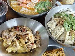 手撕麻椒鸡-八毛食堂