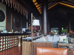 -时光吧·大堂吧·丽江和府洲际度假酒店