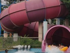 -欢乐水魔方水世界