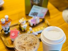 -星巴克(珠海摩尔百货店)