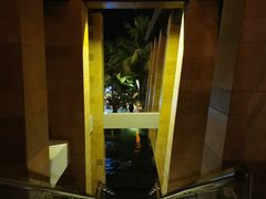 -三亚湾海居铂尔曼度假酒店