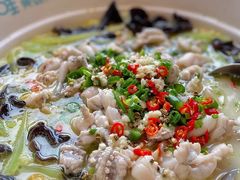 酸辣泡椒田鸡-咏哇美蛙美味(厦门罗宾森店)