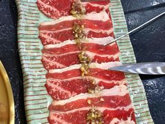 -臻牛烤肉