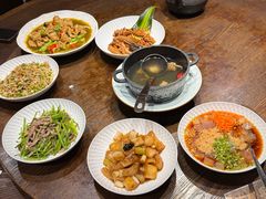 -魁盛居百年鲁菜馆(县西巷店)