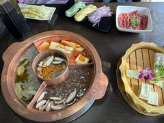 -滇釜火锅·能喝汤的火锅(车公庄店)