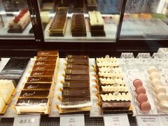 -黑草莓(重庆路店)