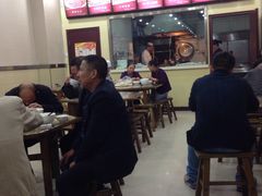 -伊坊楼泡馍馆(华洲城熙悦都店)