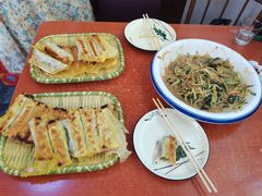 -锅贴王海鲜小馆