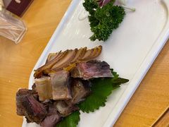 烟熏排骨拼腊肠-陈麻婆豆腐总店