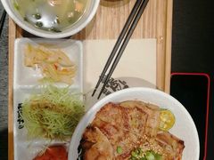 -熊吞·大碗丼烧肉饭(西市场嘉华店)