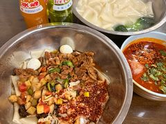 -爱骅裤带面馆(东木头市店)