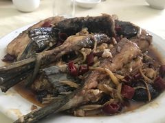 蒜头焖鱼尾-美极鲜食坊(宝安南路店)