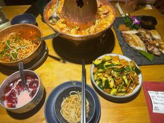 -觅山云南菜(泊富ICITY店)