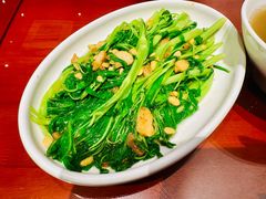 -村西头猪脚饭店