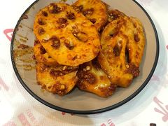 -堂瓦里·33年传统赣菜(第一街区店)