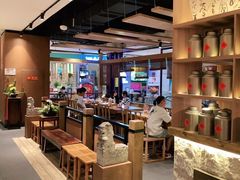 -呷哺呷哺(万达新世界店)