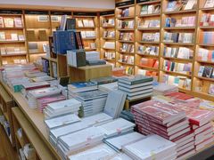 -新华书店(新街口旗舰店)