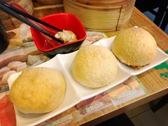 酥皮焗叉烧包-添好运点心专门店(深水埗店)
