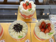 -花花卷卷·鲜食蛋糕(静安久光百货店)