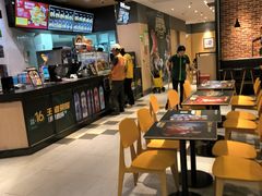 -德克士(香港街店)