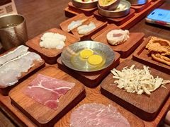 -银米·云南传统过桥米线(双廊黑金冠店)