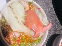 -三出山火锅(南京万象天地店)