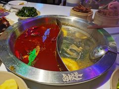 -卤校长重庆火锅(国兴店)