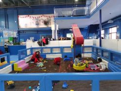 -哆啦爱梦儿童乐园(住邦城市广场店)