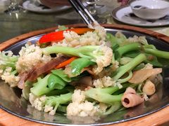 -五稻厨房粤西菜(新闻店)