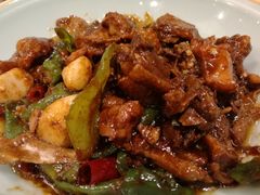 辣烧土鸡皇-小厨娘淮扬菜(天印大道店)