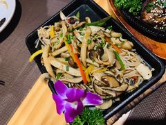 铁板菌菇-悦和餐厅(CBD玉米楼店)
