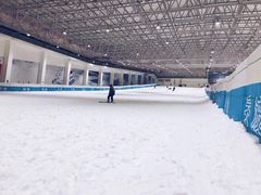 -绍兴启迪乔波冰雪世界