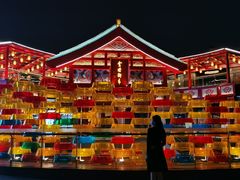 -绳金塔