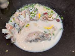 -鲜潭蒸汽石锅鱼(五道口购物中心店)