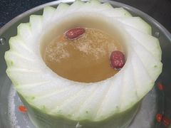 -得意咚瓜·顺德鱼生·冬瓜火锅(深圳首店)