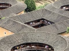 -南靖田螺坑土楼群景区
