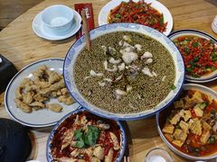 -自贡盐帮菜·玩辣餐厅(樱花园西街店)