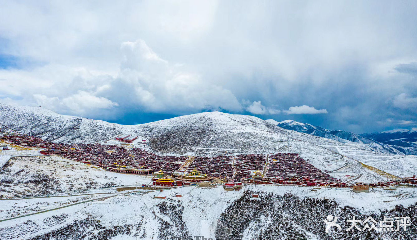 冬季赏雪好去处|色达的美也藏在冬季的雪景深处