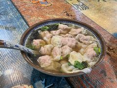招牌野馄炖-老谢野馄饨(延安路店)