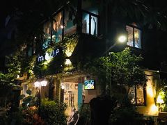 -默迹咖啡馆