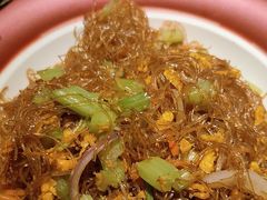-卢大鲜鱼头捞饭(美利广场店)