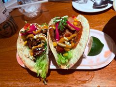 牛肉TACOS和鸡肉TACOS-AFS Cafe & Canteen(闽江二路店)
