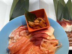 -荣誉国际酒店-云顶旋转餐厅