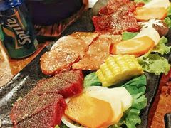 -炼火烤肉店