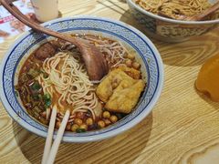 -魔都三兄弟酸辣粉·蘸卤炸串(虹桥万科店)