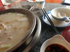 -老来福·非遗酸汤兔(凯旋路店)