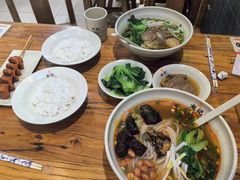 -湘人龙记老长沙米粉(鸟巢店)